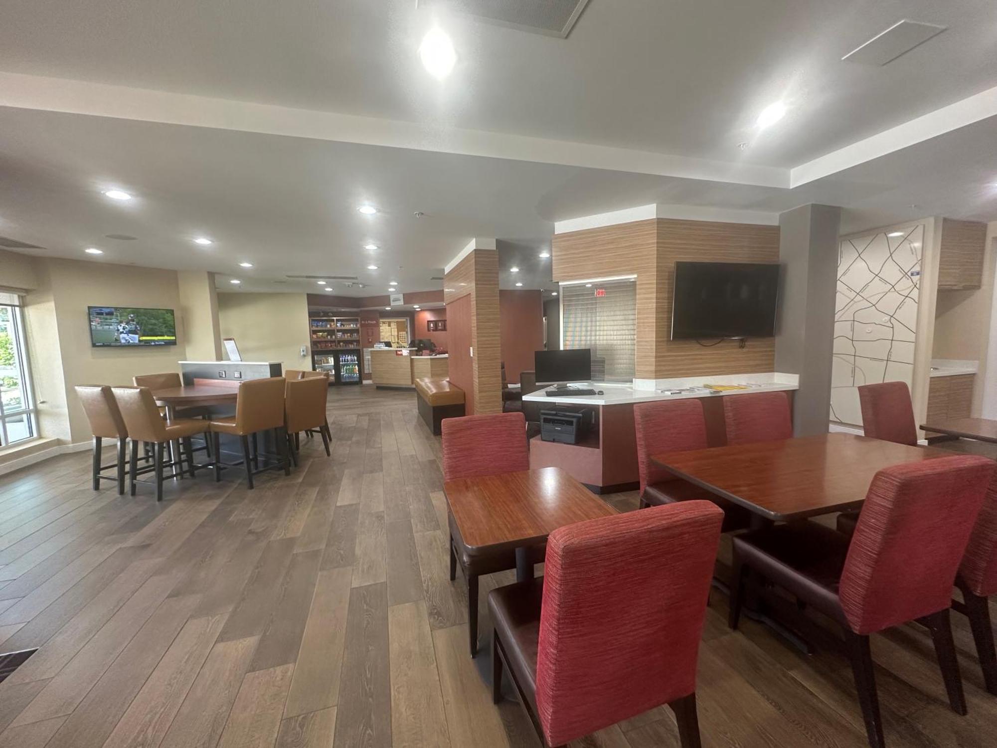 Towneplace Suites By Marriott San Antonio Westover Hills Exterior photo